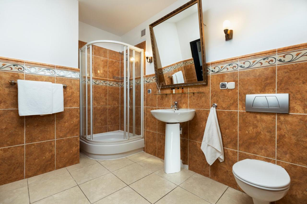 Villa Toscania-Check In 24H Poznan Luaran gambar