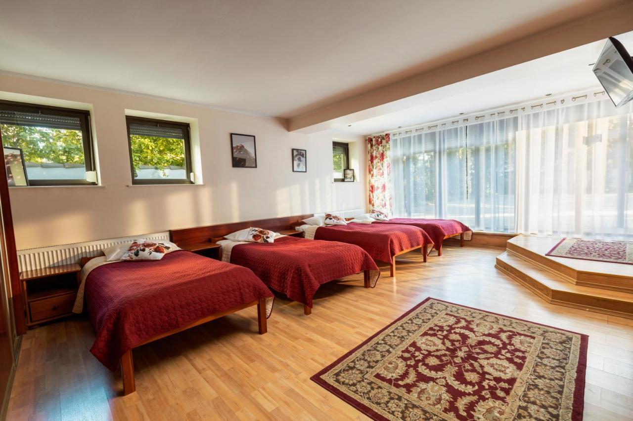 Villa Toscania-Check In 24H Poznan Luaran gambar