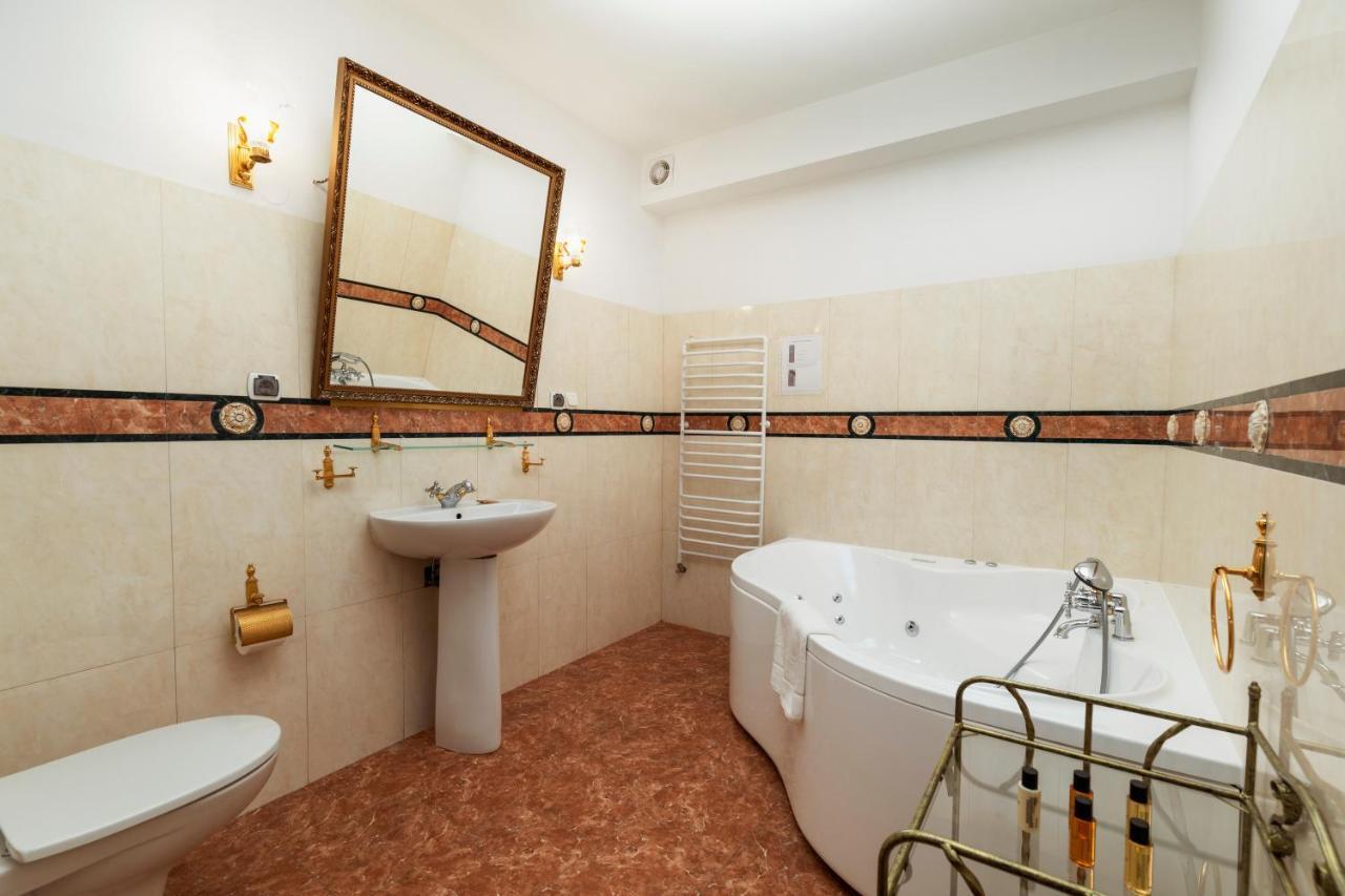 Villa Toscania-Check In 24H Poznan Luaran gambar