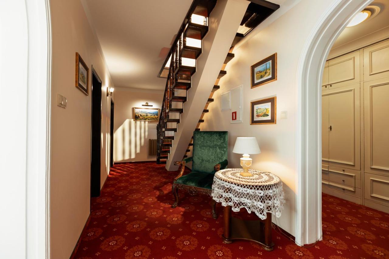 Villa Toscania-Check In 24H Poznan Luaran gambar